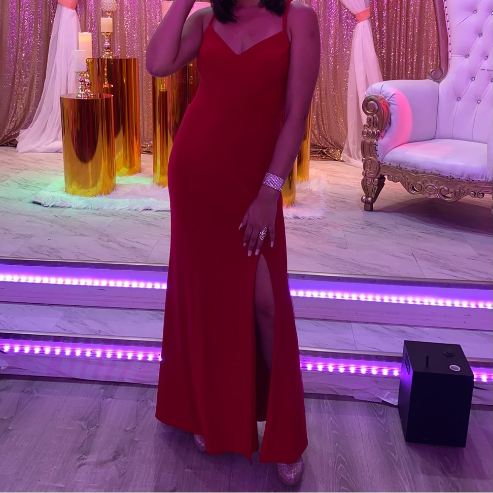 Morgan & Co. Red Dress Size 5